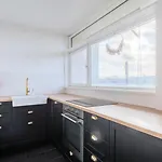 Stmaur Equipped With Elevator Apartamento