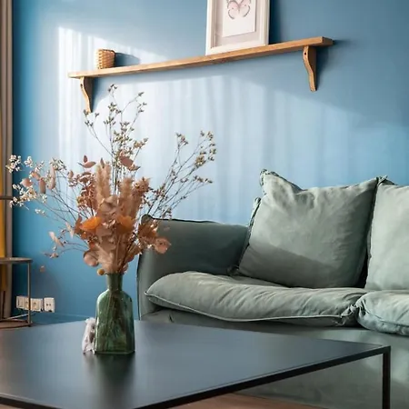 Apartman Stmaur Equipped With Elevator Lille